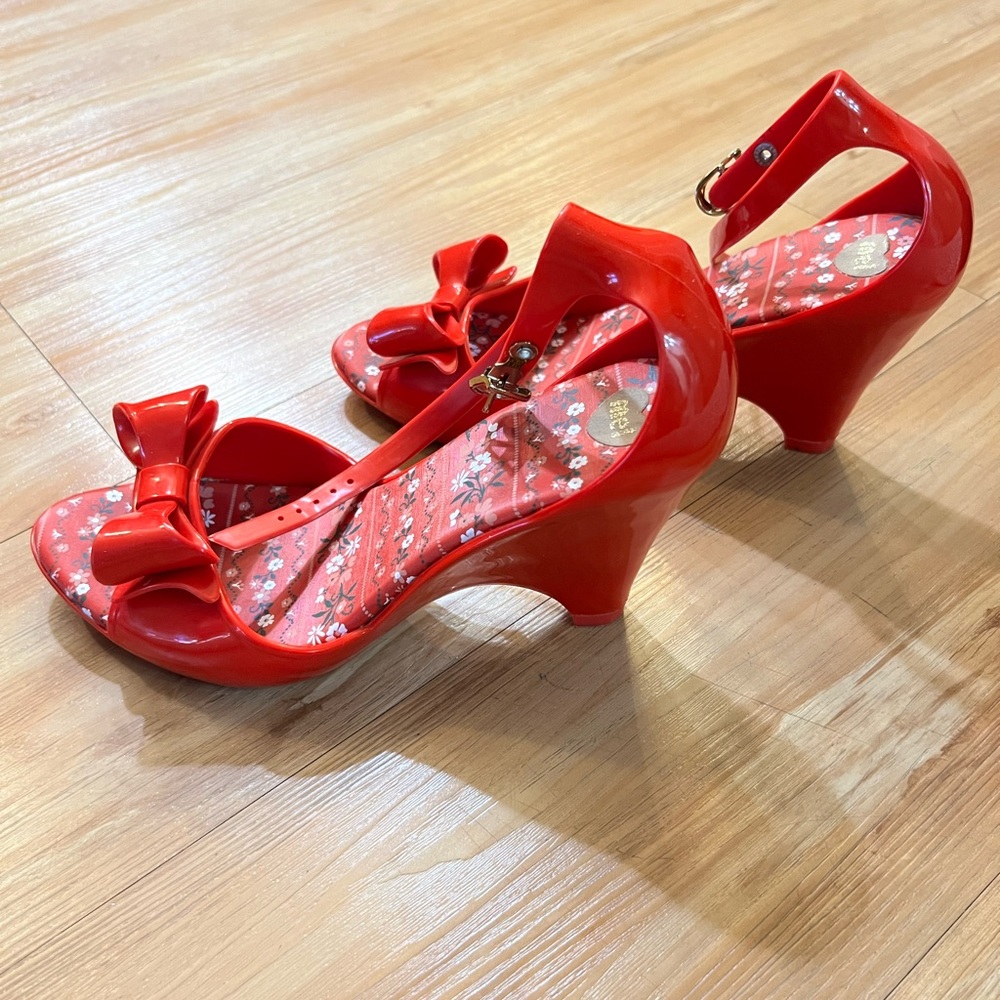 Melissa Red Floral Bow Ankle-Strap Sandals - Picture 6 of 16